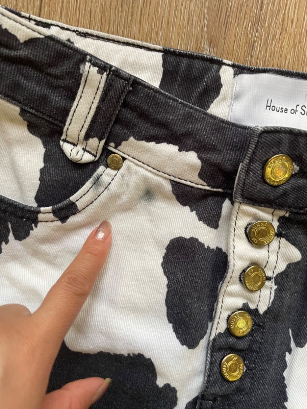 House Of Sunny Jessie Jean – Cow Print Denim Size 4 - Picture 6 of 14